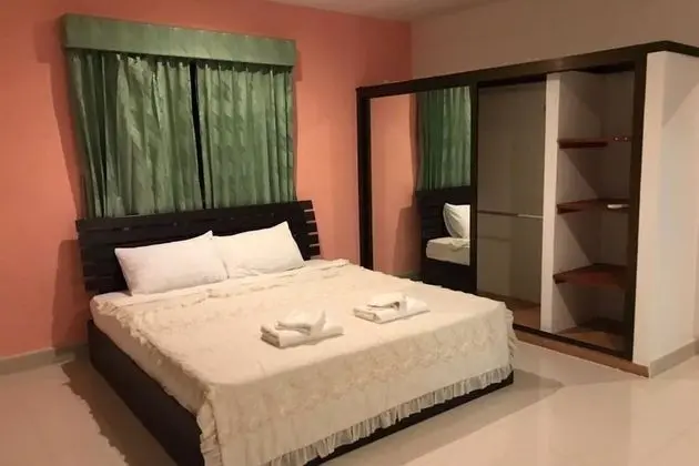 Grand Villa