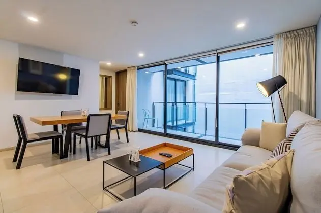 Exclusive Apart Daire, 2 Yatak Odası, Mutfak, Şehir Manzaralı