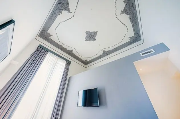 Deluxe Üç Kişilik Oda