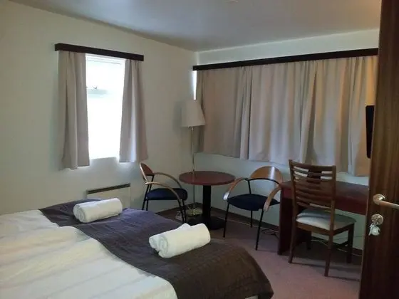 Tek Büyük veya İki Ayrı Yataklı Oda, Özel Banyo