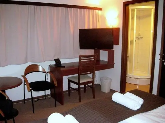 Tek Büyük veya İki Ayrı Yataklı Oda, Özel Banyo