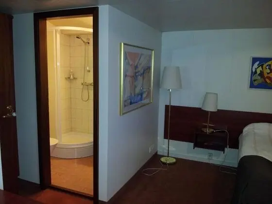 Tek Büyük veya İki Ayrı Yataklı Oda, Özel Banyo