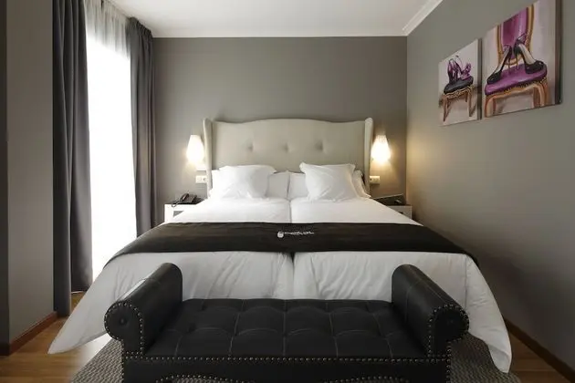 Tek Büyük veya İki Ayrı Yataklı Oda