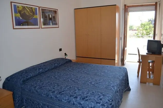 Standard Üç Kişilik Oda