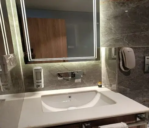 Çatı Katı Süiti (Penthouse)