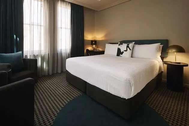 Design Tek Büyük Yataklı Oda