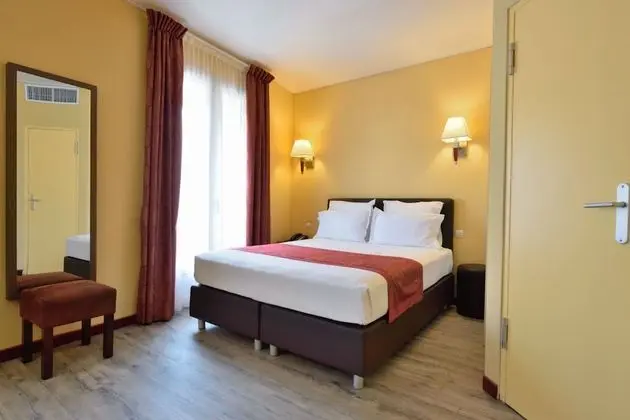 Deluxe Tek Büyük Yataklı Oda, Balkon (Monaco)