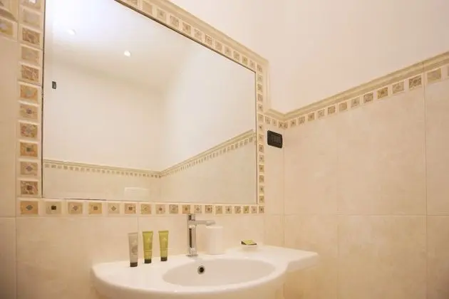 Luxury Üç Kişilik Oda