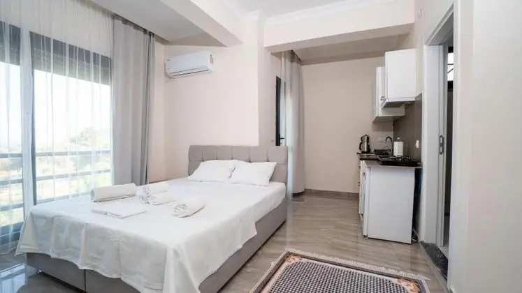 Studio, Deniz Manzaralı, Balkonlu