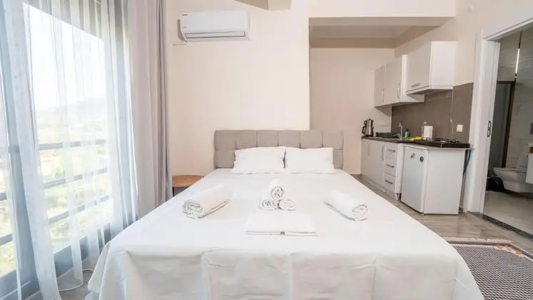 Studio, Deniz Manzaralı, Balkonlu