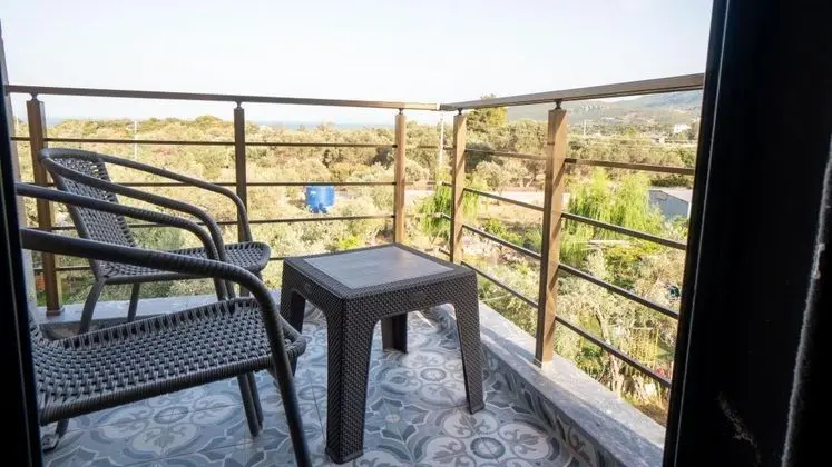 Studio, Deniz Manzaralı, Balkonlu