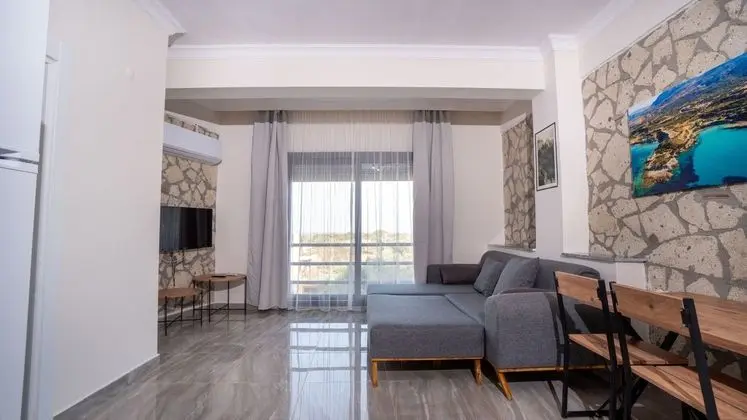102 Dolungaz