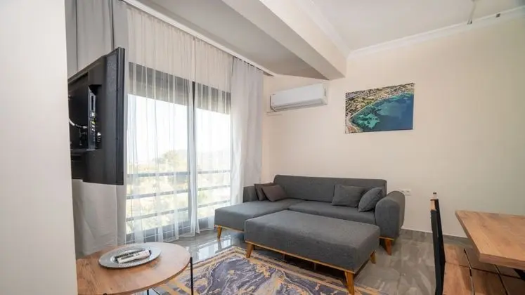 104 Mimoza