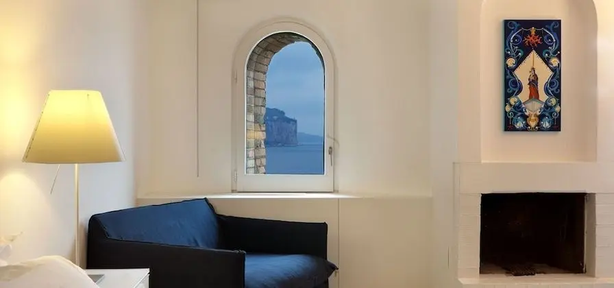 Tek Büyük Yataklı Oda, Deniz Manzaralı (Classic Window)