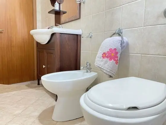 Family Apart Daire, Özel Banyo, Bahçe Manzaralı (Appartamento Piano Terra)