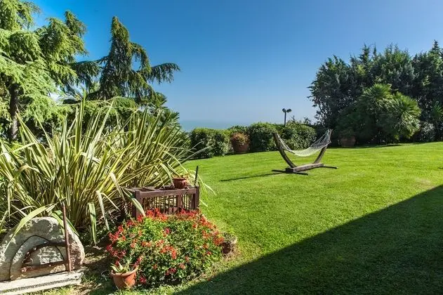 Superior Tek Büyük veya İki Ayrı Yataklı Oda