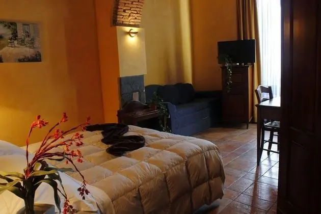 Comfort Tek Büyük veya İki Ayrı Yataklı Oda