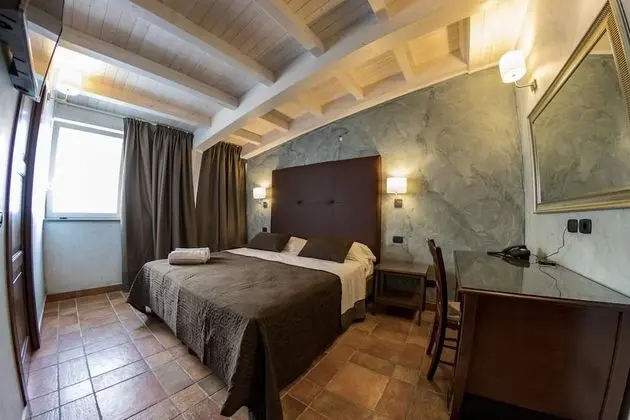 Comfort Tek Büyük veya İki Ayrı Yataklı Oda