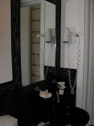 Design Tek Büyük Yataklı Oda