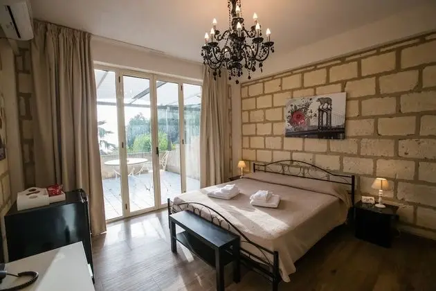 Design Tek Büyük Yataklı Oda