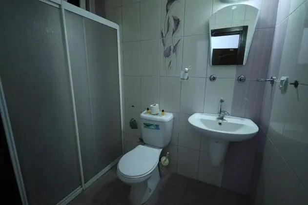 Aile Odası, Bahçe Manzaralı, Balkonlu