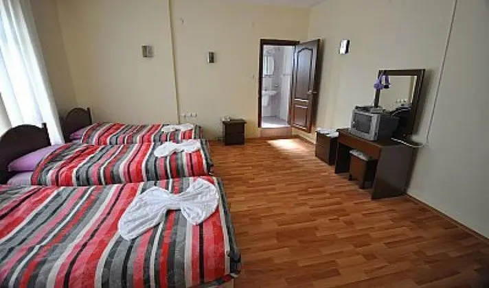 Standart 3 Kişilik Oda