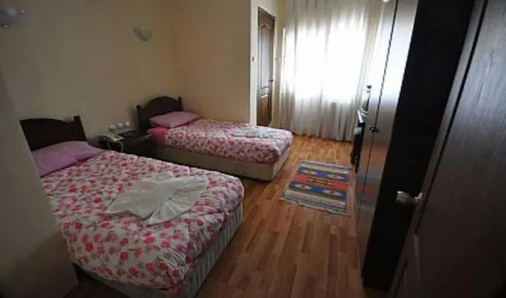 Standart İki Kişilik Oda