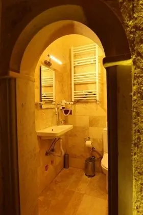 Çift Kişilik, Avlu Manzaralı, 1. Kat