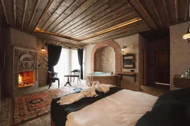Luxury Suite, Şömineli ve Jakuzili