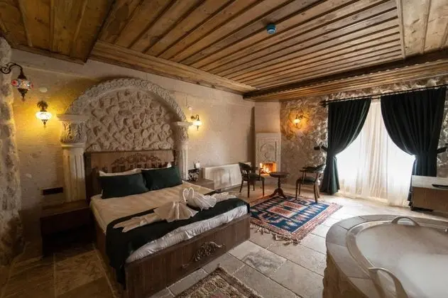 Luxury Suite, Şömineli ve Jakuzili