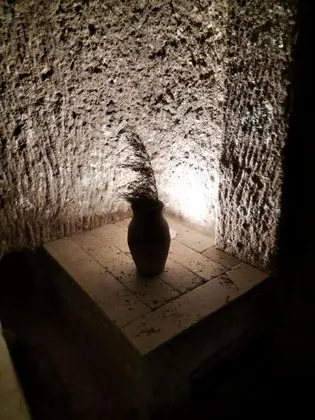 Cave Aile Odası,    , Jakuzili
