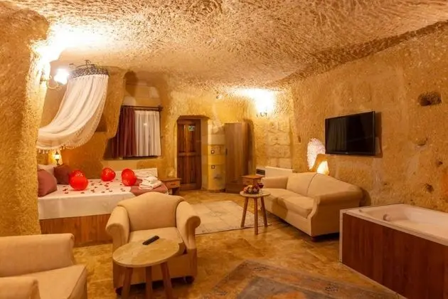 https://images.odamax.com/img/1024x768/odamax/image/upload/Cappadocia_Home_202604101142292_202_17_.jpg