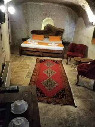 Superior Mağara Oda