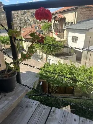Deluxe Suit-6, Hamamli