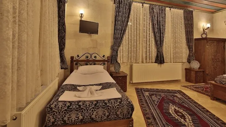 Deluxe Üç Kişilik Oda
