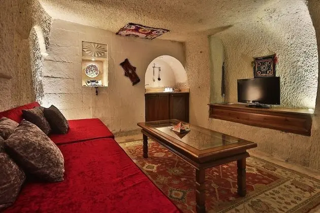 Deluxe Suite I