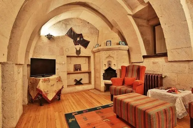 Deluxe Suite I