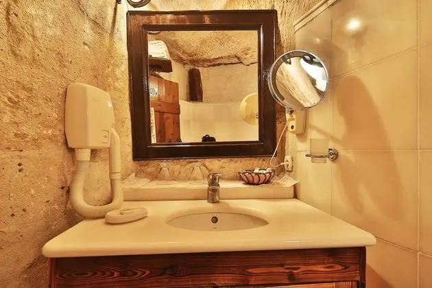 Deluxe Suite I
