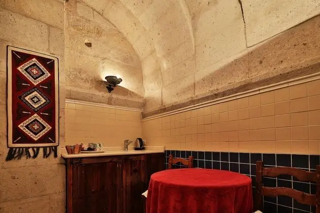 Deluxe Suite II