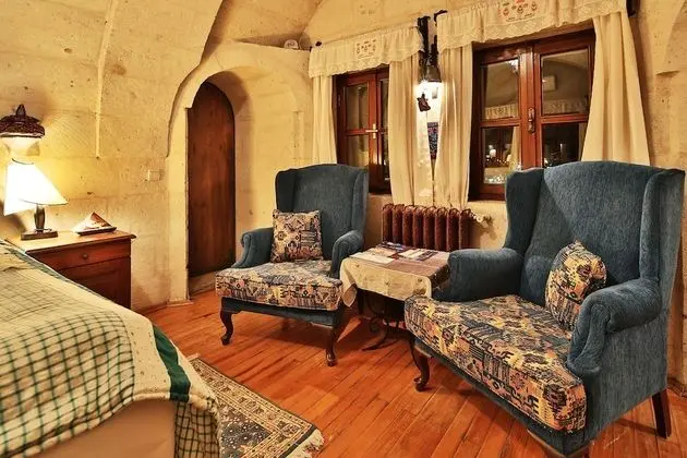 Deluxe Suite II