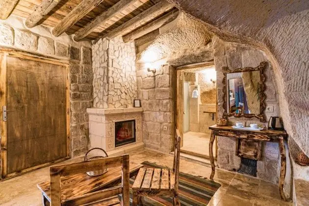 Villa, Simge Yapı Manzaralı, Şömineli ve Jakuzili