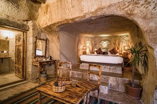 Villa, Simge Yapı Manzaralı, Şömineli ve Jakuzili
