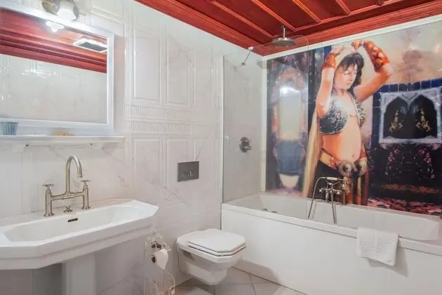 Deluxe Oda