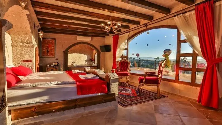 Panoramic Stone Suite, Jakuzili