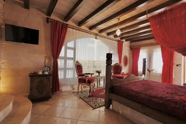 Panoramic Stone Suite, Jakuzili