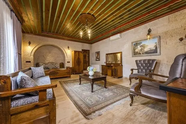 Suite, Jakuzili