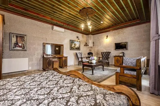 Suite, Jakuzili
