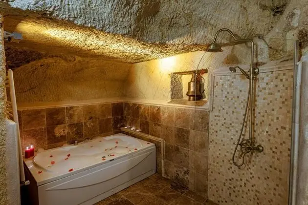 Deluxe Jakuzili Suite,bahçe Manzaralı,jakuzili (2 Kişilik)