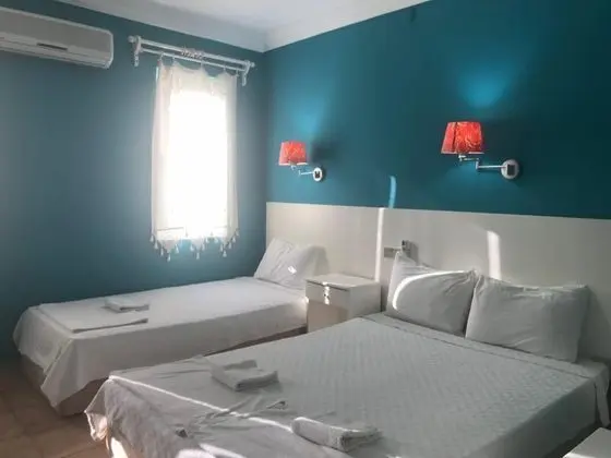 Aile Odası, Bahçe Manzaralı, Giriş Katı