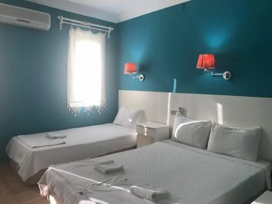 Aile Odası, Bahçe Manzaralı, Giriş Katı